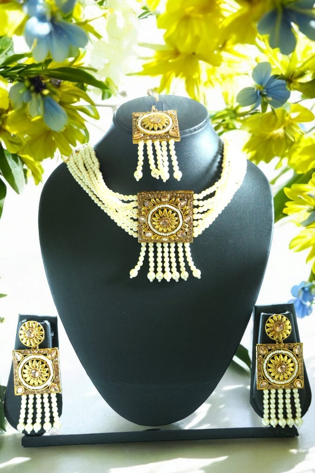 Fashionista Necklace Set - Image 3