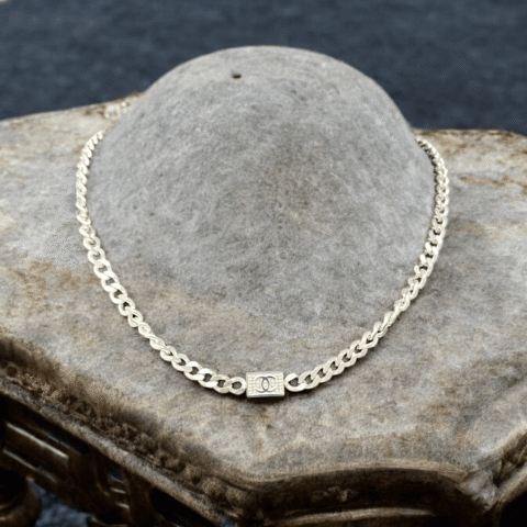 Silver  Necklace with Square Pendant