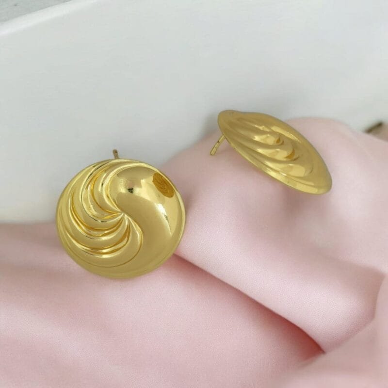 Stunning Gold-Plated Earrings - Image 2