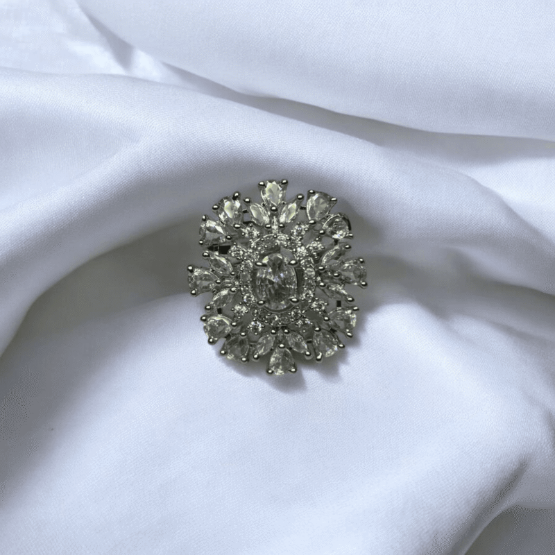 Radiant Diamond Ring - Image 2