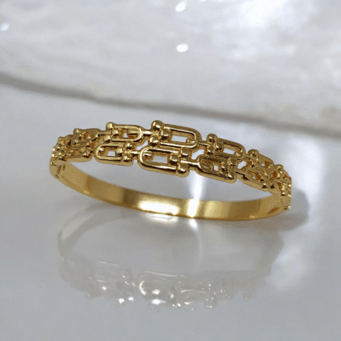 Stylish Gold Bracelet