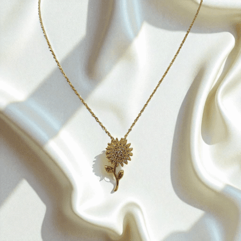 Stainless steel Sunflower Bloom Necklace